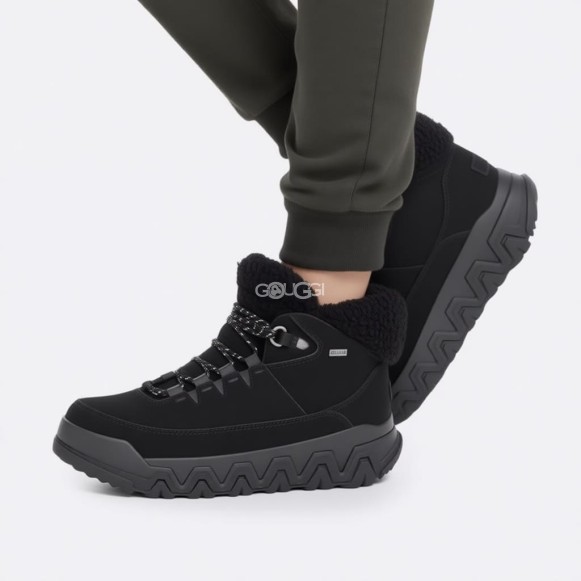 Женские ботинки TerreTrail Cozy Lace Boot Black